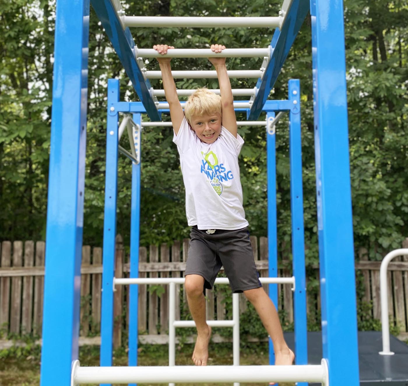 Everything Parents Need to Know About Monkey Bars – SwingSesh